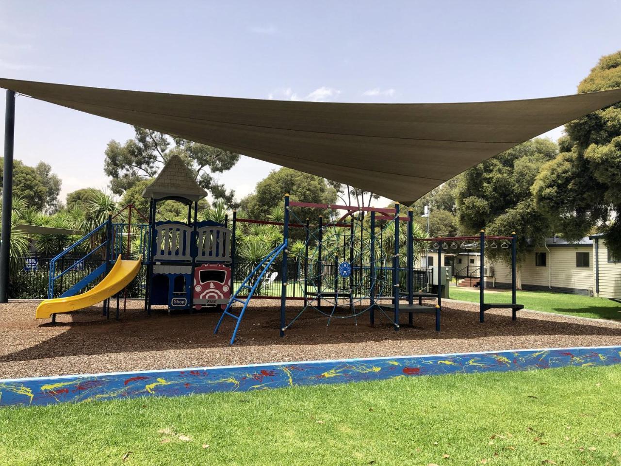 Big4 Ingenia Holidays Wagga Wagga Extérieur photo